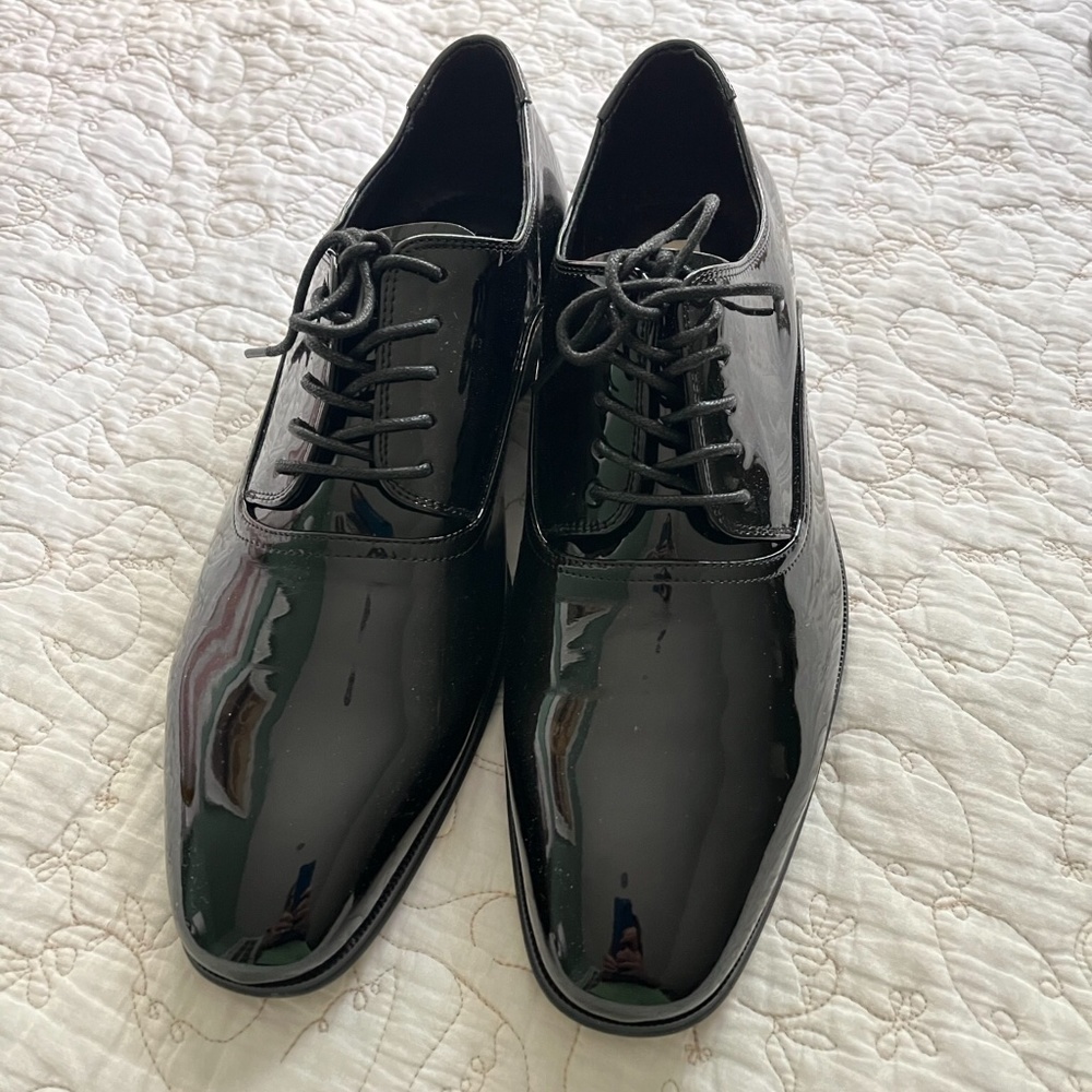 Formal tuxedo/ black tie men’s shoes size 10.5 D worn one time